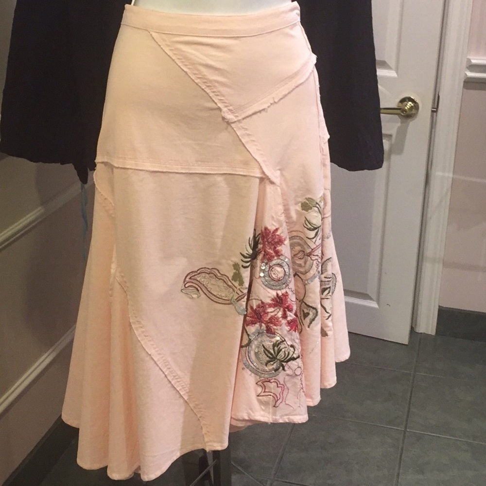 💕💕3XHOST PICK 💕💕NWT Blush asymmetric  flared skirt patchwork